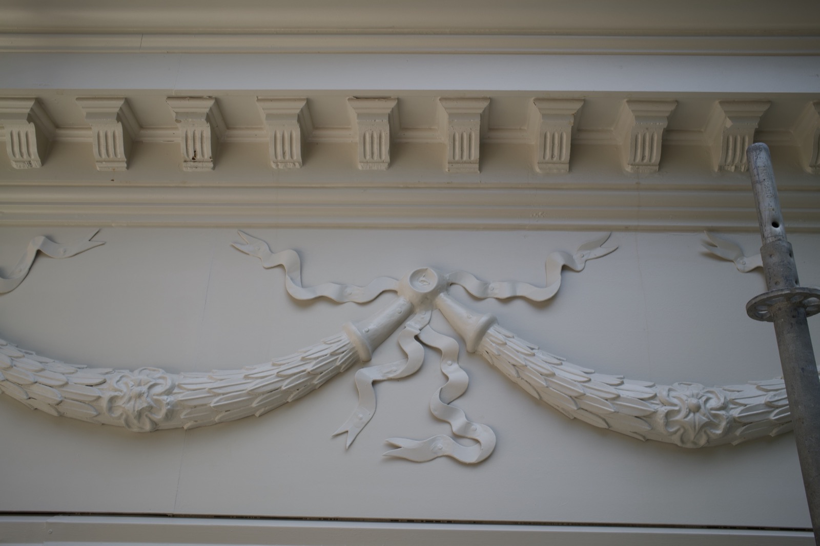 Wood cornice detail with dentils at Clayton, Point Breeze, Pittsburgh, after repair and repainting
